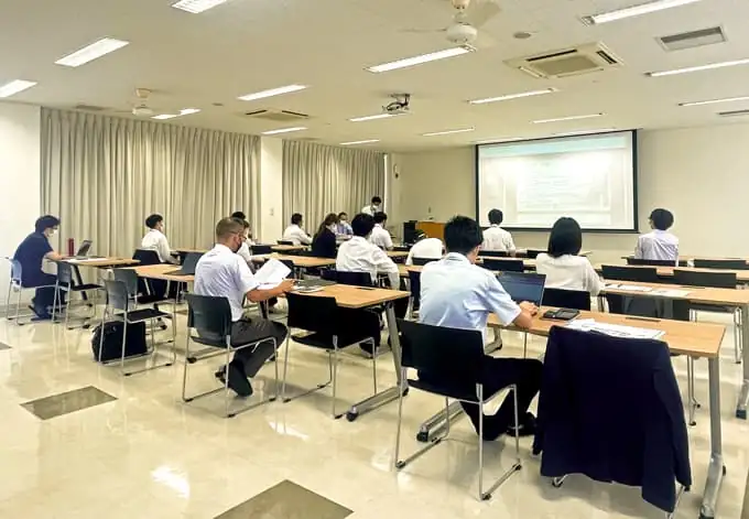 農林水産省園芸作物課が視察：成長モデルの卸売市場と加工施設併設事例