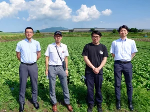 群馬県昭和村のJA利根沼田久呂保支所管内のレタス、ほうれん草の圃場を訪問しました