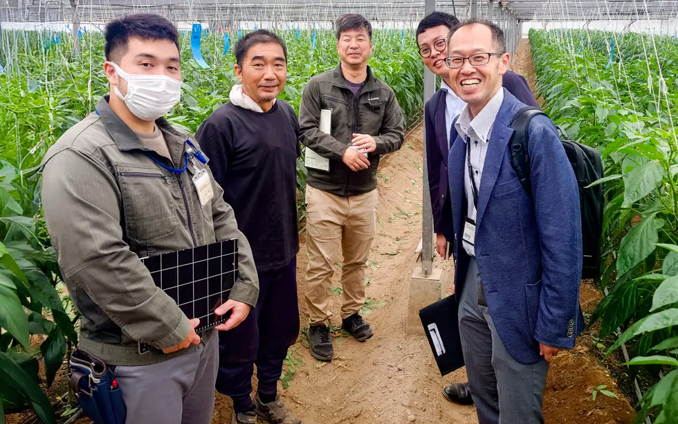 同席いただいた皆様と集合写真