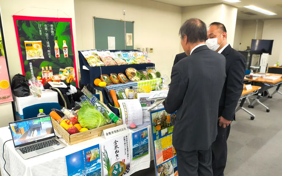 カット野菜部のブース