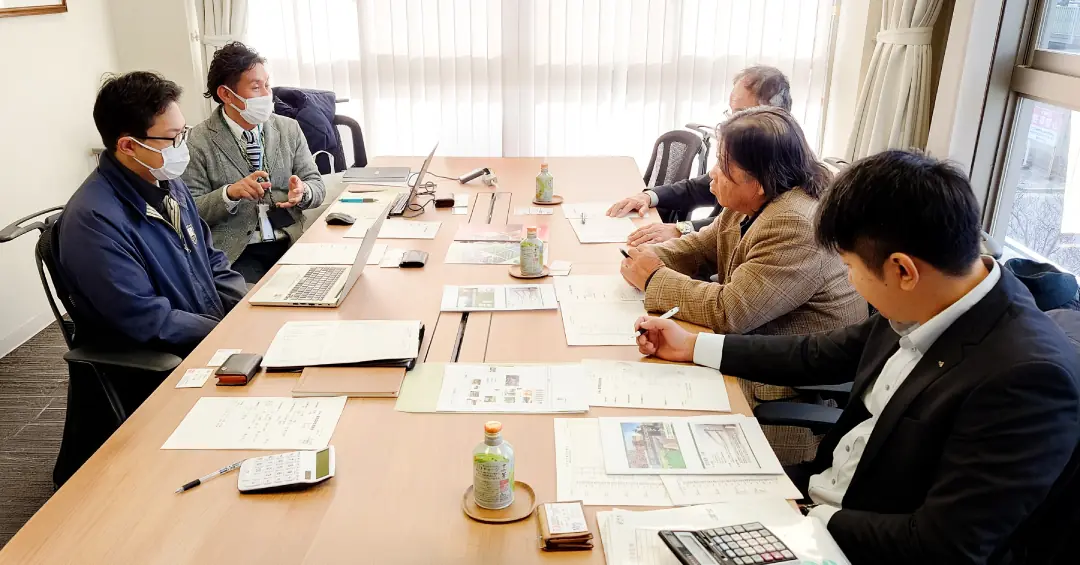 JAみい大刀洗 夏野菜部会の皆様が来社 -ズッキーニ・長なすの商談会を実施